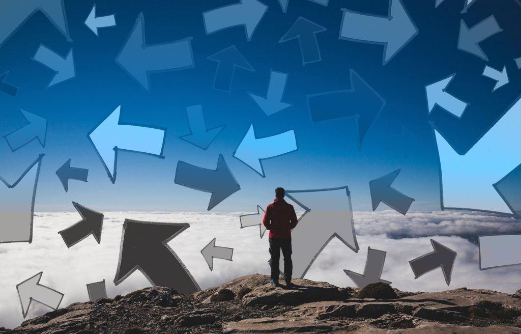 どちらに向かうか